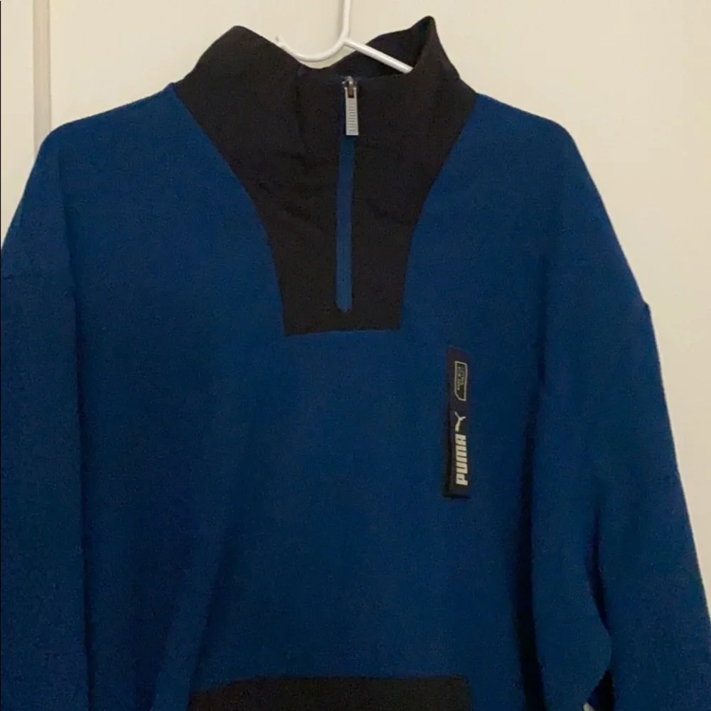 NWT Puma half zip blue & black sweater size: XXL
